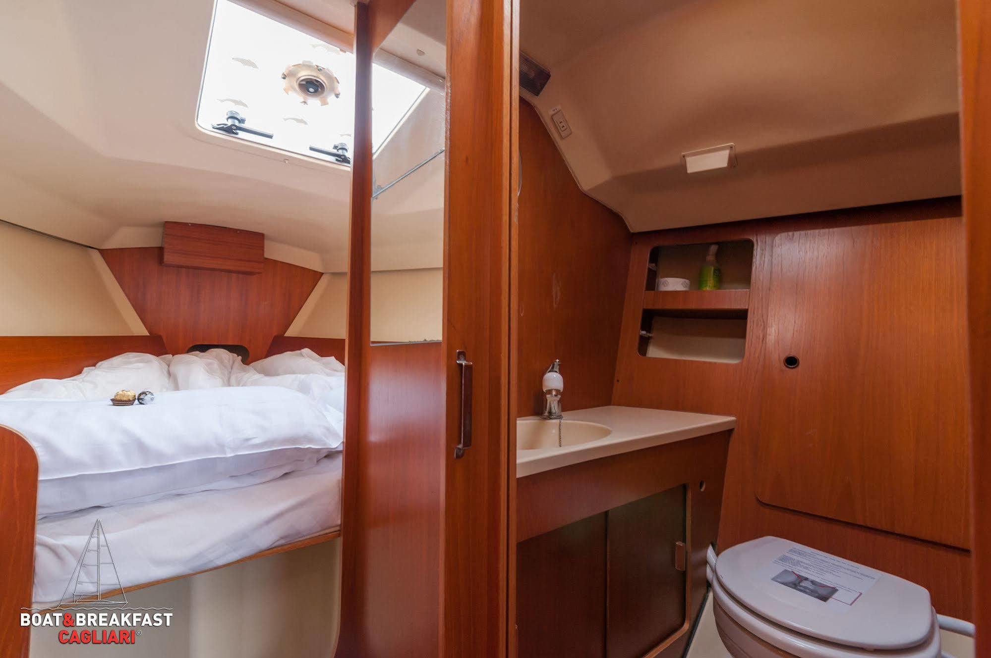 Boat & Breakfast Botel *