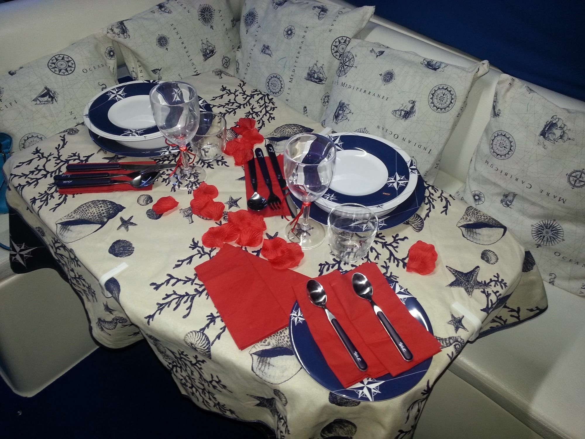 Botel Boat & Breakfast Cagliari
